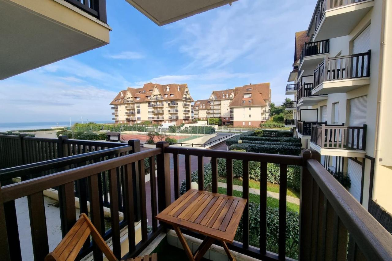 Studio In Front Of Marcel Proust Promenade Cabourg Zewnętrze zdjęcie